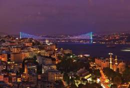 G-5026 İstanbul Boğazı gece ışıkları